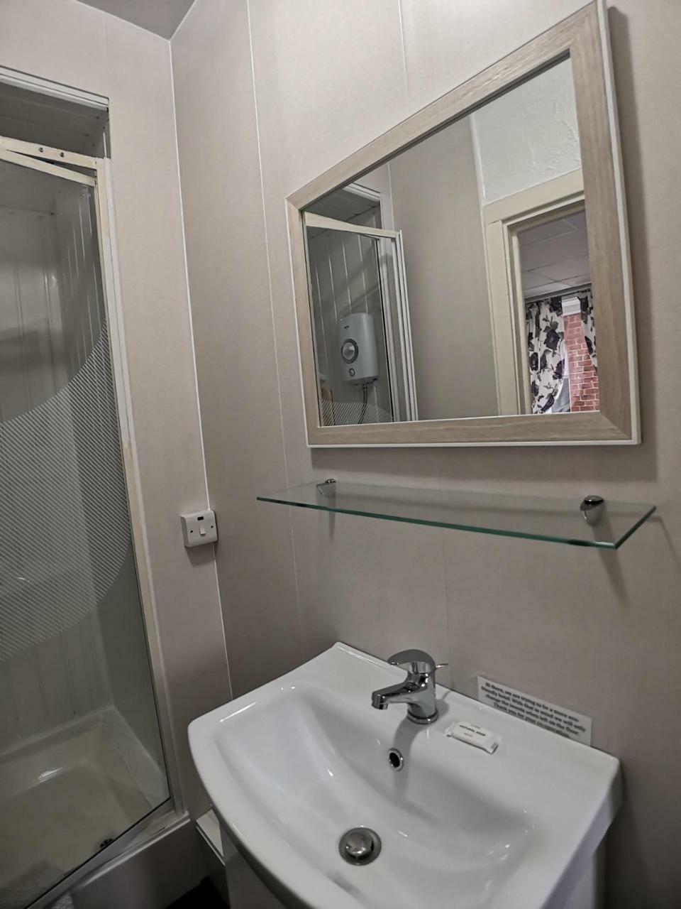 The Hopton Hotel Μπλάκπουλ Εξωτερικό φωτογραφία
